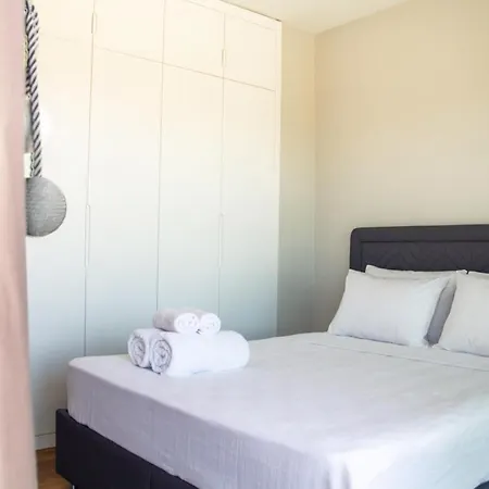 Lovely With Private Pool In Cesme 4* Алачати